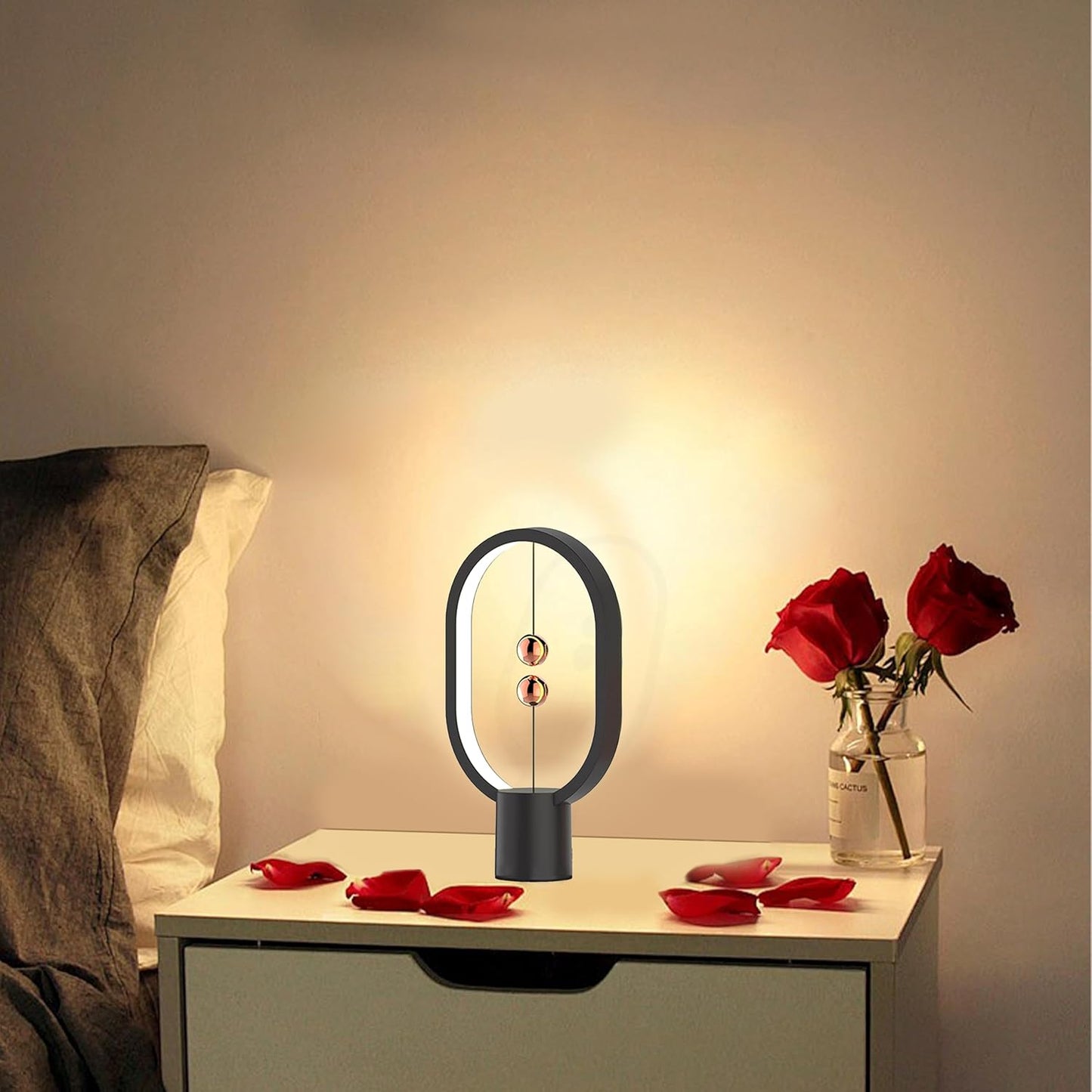 💡 Lampa Magnetică Levitantă – Design Inovator - Lumină Ambientală Elegantă