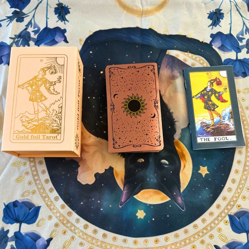 Pachet Tarot Roz cu Efect Oglindă – 78 de Cărți Premium, Design Modern Reflectiv